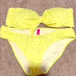 Swim suit